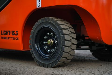 Вилочный погрузчик Sibtrike SF4 Light 15.3LA 1500 кг