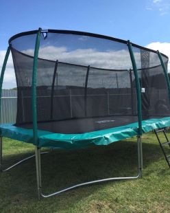 Батут Super Tramps Top Trampoline с защитной сетью (5,1х3м)